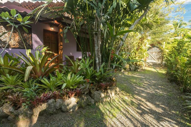 Villa Casa Violeta Beach House