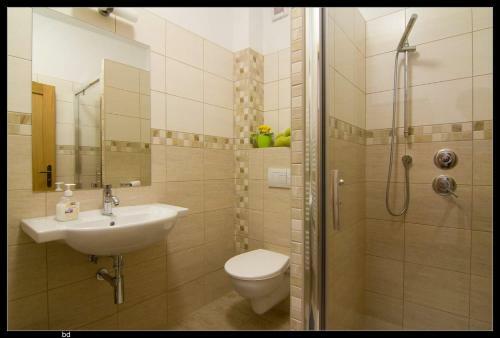 Hostal Ubytovac� Hostinec Na Skal�ch