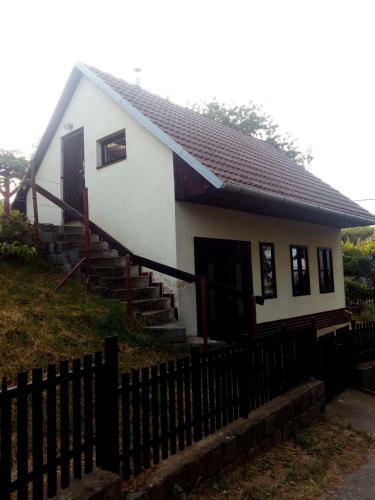 Apartamento Chalupa V Zahrad? Mezi Vinohrady