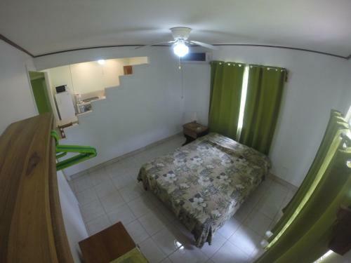Hostal Tropical Paradise Bungalows