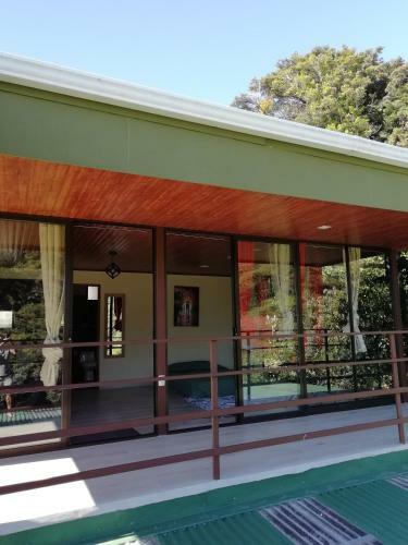 Bed & Breakfast La Guayaba Monteverde