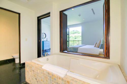 Apartamento Ocean View La Perla Condo 161