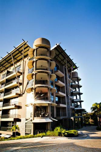 Apartamento Ocean View La Perla Condo 161