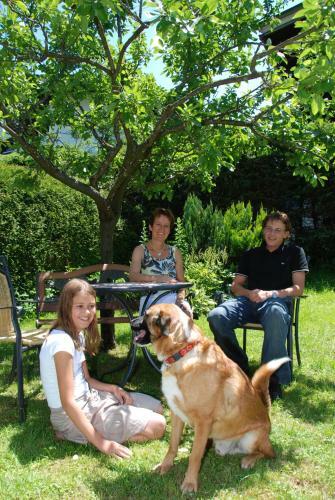 Hostal Pension Brixana