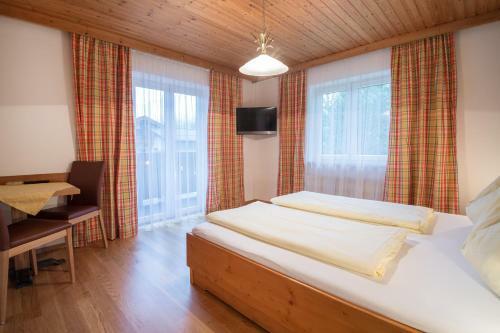 Hostal Haus Alpenland