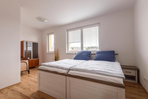 Modern Apartment With 2 Bedrooms