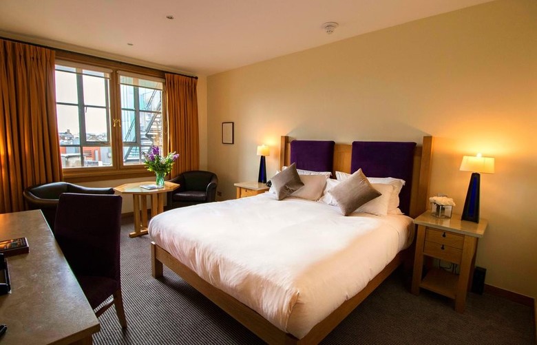 Hotel Clarence