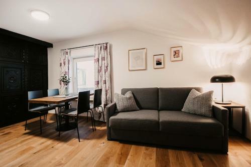 Hostal Pension Flasch