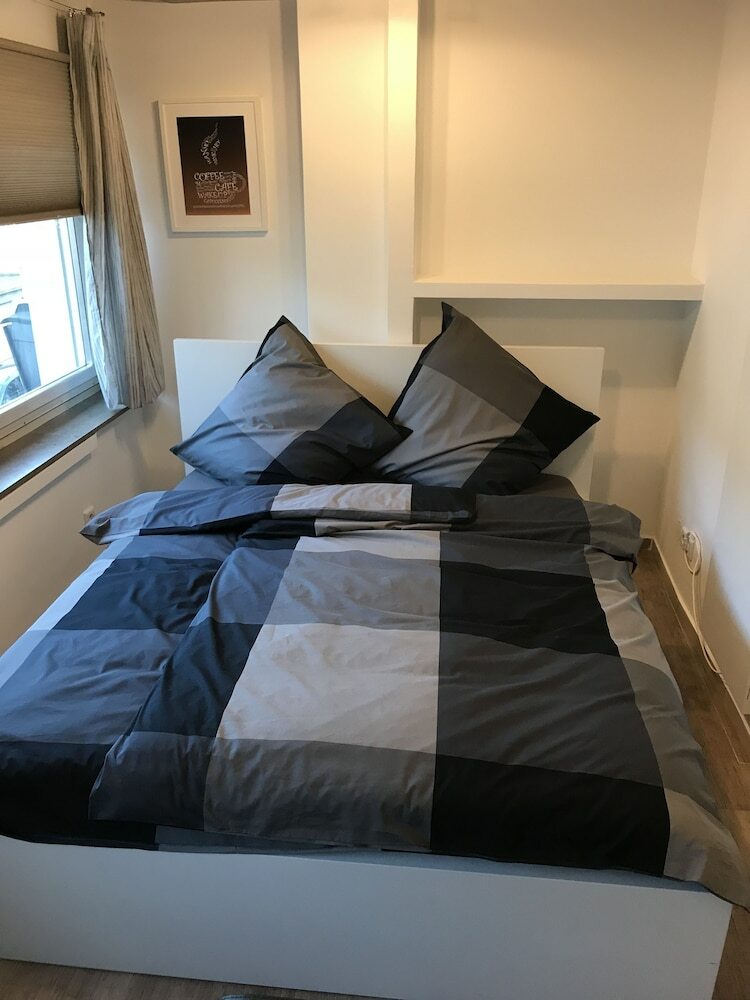 Hostal Pension Bahnstrasse