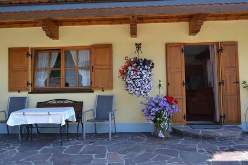 Apartamento Ferienwohnung Holzner