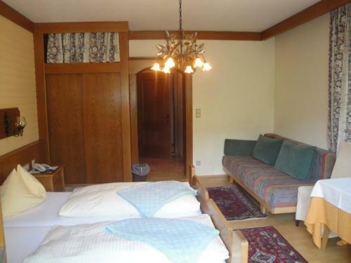 Hostal Pension & Appartement Steinwender