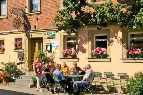 Hostal Gasthaus Zur Krone