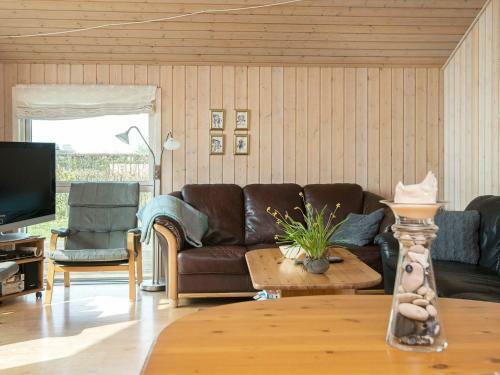 Three-bedroom Holiday Home In Haderslev