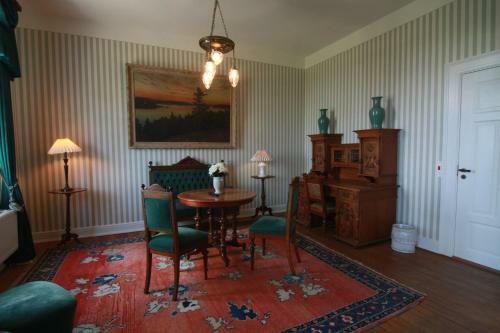 Aar�sund Badehotel