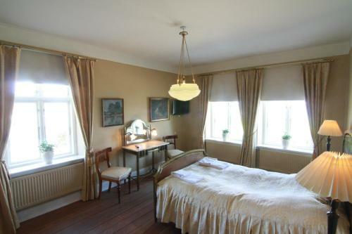 Aar�sund Badehotel