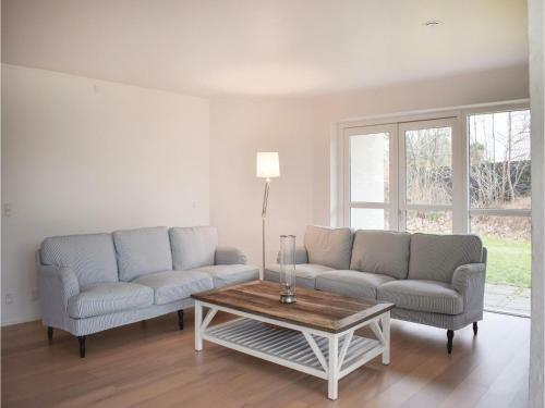 Three-bedroom Holiday Home In Ega