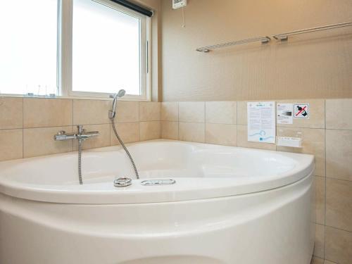 Four-bedroom Holiday Home In Haderslev 2