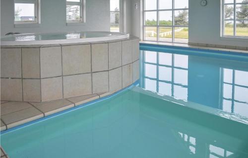 Holiday Home Skalvej Harbo�re