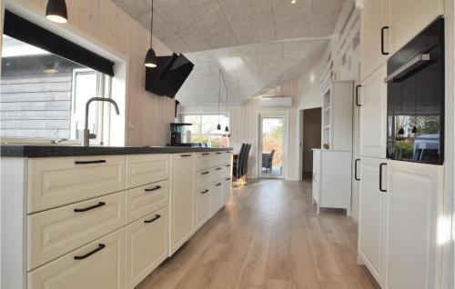 Three-bedroom Holiday Home In Hejls