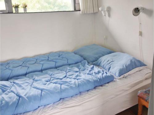 Three-bedroom Holiday Home In Ebberup