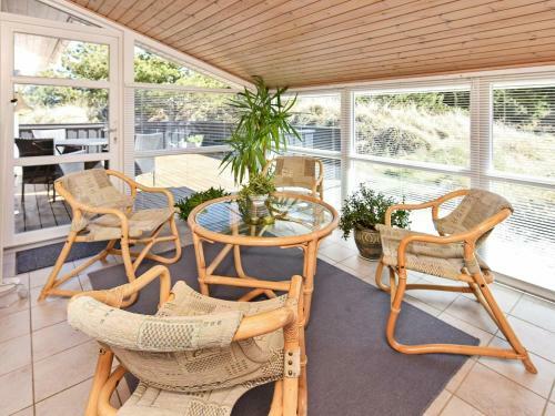 Holiday Home Henne VII