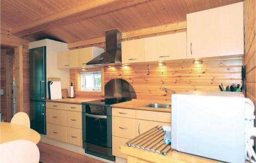 Two-bedroom Holiday Home In Nyk�bing Sj 1