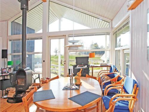 Holiday Home Tuse N�s Tobjerg With Fireplace