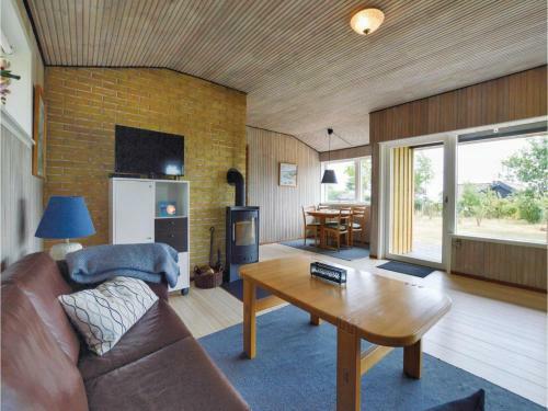 One-bedroom Holiday Home In Holbak