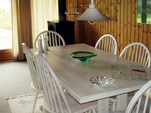 Three-bedroom Holiday Home In Idestrup 3