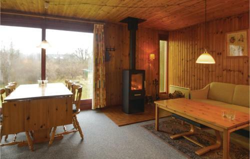 Three-bedroom Holiday Home In Logstor