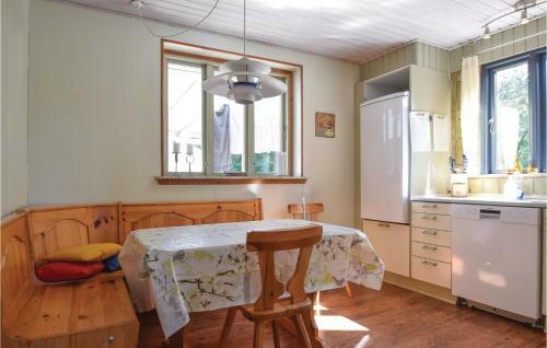 Three-bedroom Holiday Home In Humble