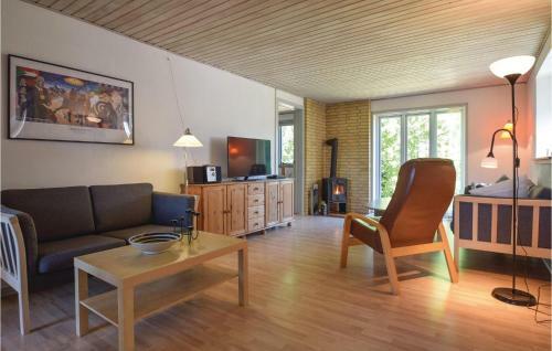 Three-bedroom Holiday Home In Humble