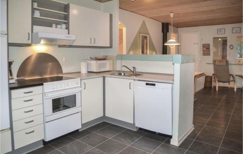 Holiday Home Fyrrelunden Oksb�l IX