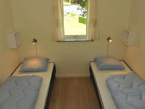 Four-bedroom Holiday Home In Oksb�l 11