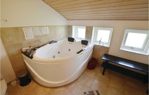 Holiday Home Harresb�k X
