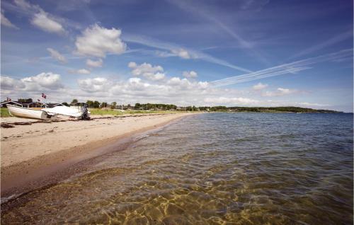One-bedroom Holiday Home In Juelsminde 2