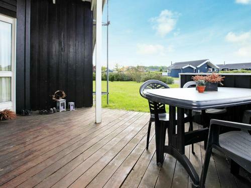 Three-bedroom Holiday Home In Juelsminde 16