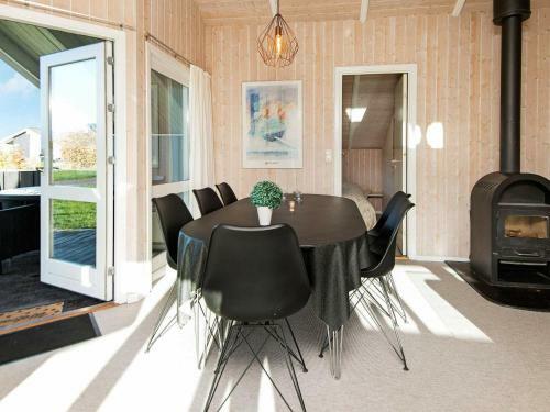 Three-bedroom Holiday Home In Juelsminde 16