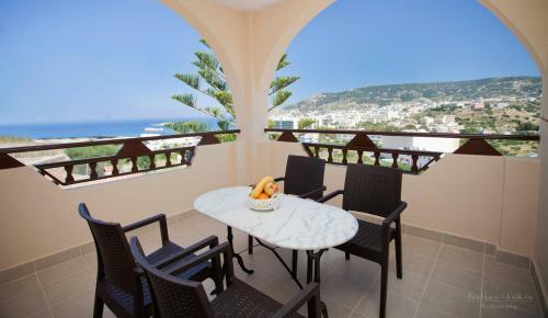 Aphrodite Luxury Studios & Apartments