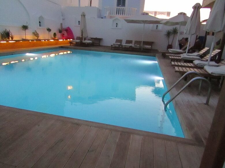Atlantis Hotel