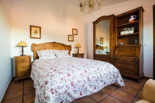 Agroturismo Dehesa De Montealto