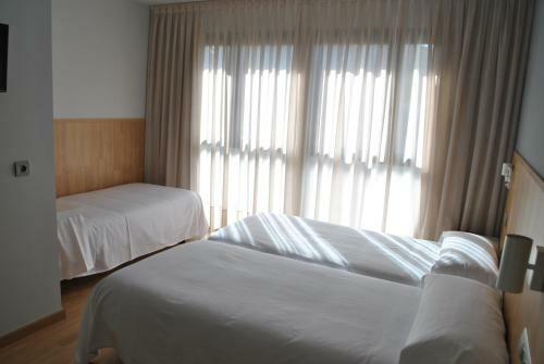 Hotel Hostal Universitat