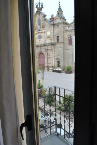 Hotel Hostal Universitat