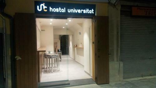 Hotel Hostal Universitat