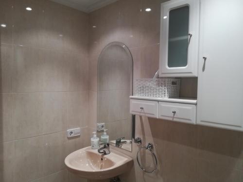 Apartamento "paseo Del Sa�co"