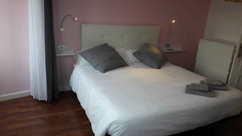 Hostal My Room Monzon