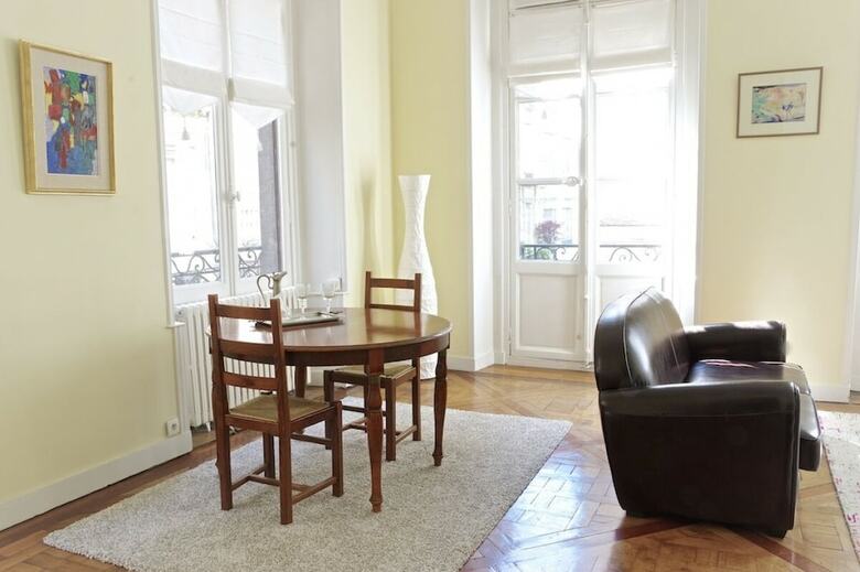 Apartamento Louis Combes