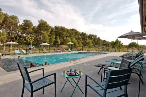 Aparthotel Kyriad R�sidence Cabri�s - Plan De Campagne