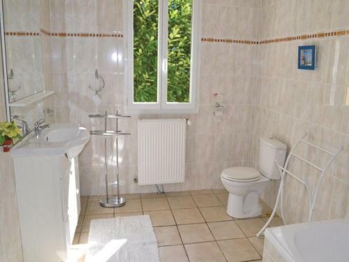Modern Villa In Cardaillac With Swimming Pool