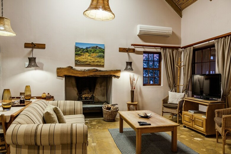 Karoo View Cottages